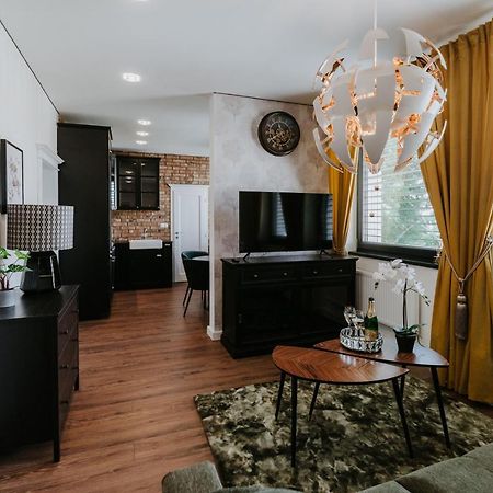 Apartmany Evia Clinic レビツェ エクステリア 写真