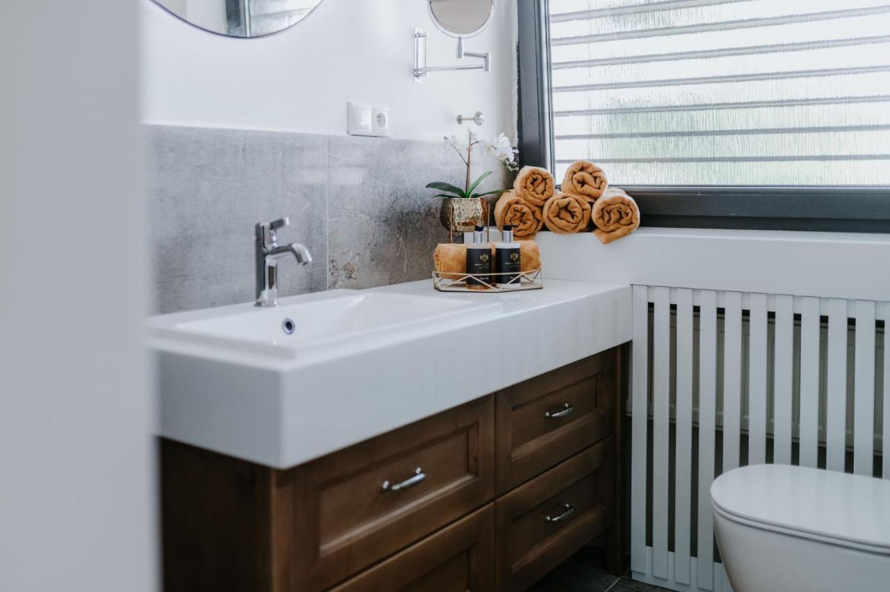 Apartmany Evia Clinic レビツェ エクステリア 写真